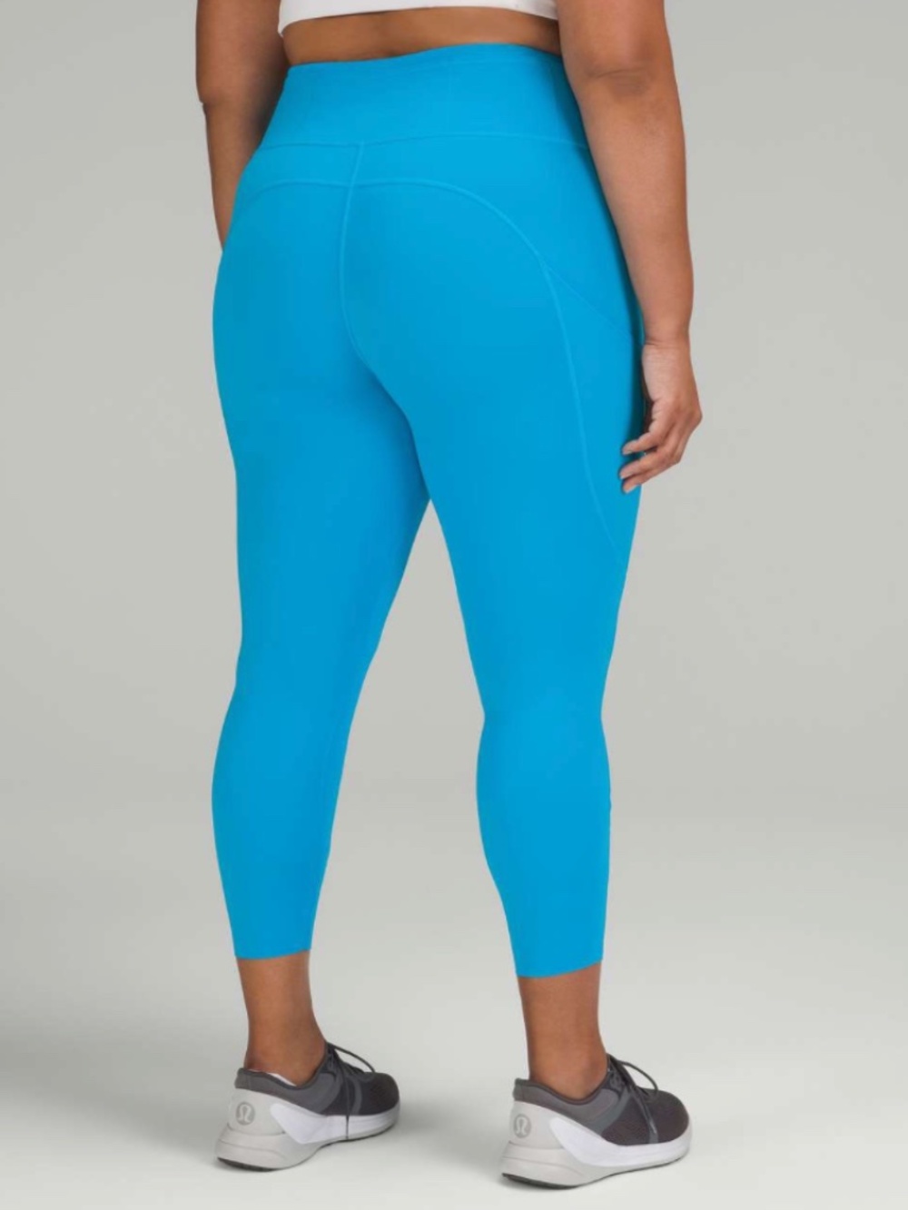 Lululemon Fast and Free High-Rise Tight 25" in Azure size 4